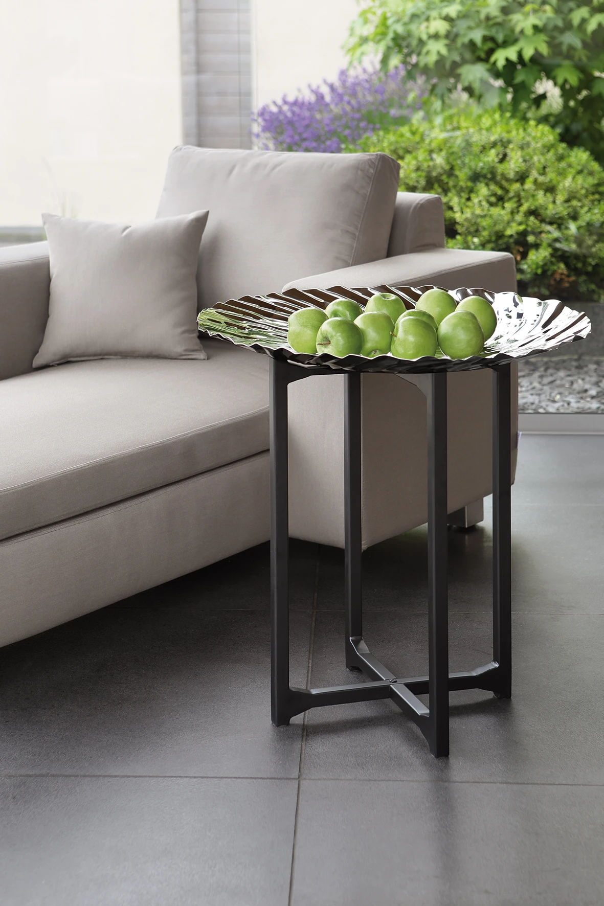 Fink Living TABLA Metallgestell Für Tabletts Hoch 2 Fink Living TABLA Metallgestell Für Tabletts Hoch – Bild 2